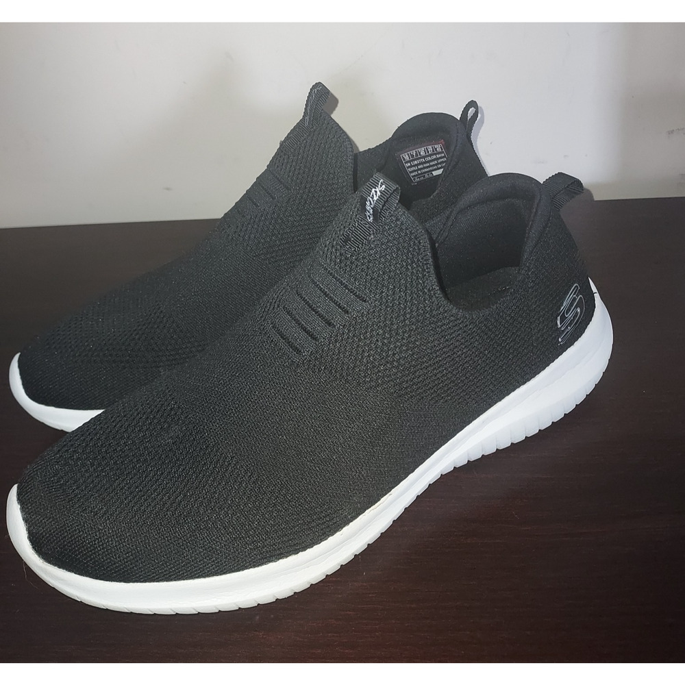 Skechers Womens Knit Sneakers 10M Slip Ons Ultra Flex First Comfort Black White